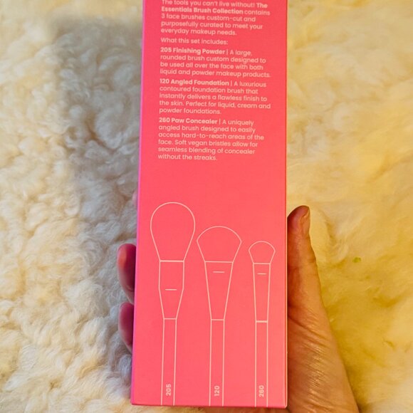 HALF CAKED The Essentials: Face Collection – 3 Piece Brush Set (Unopened) - Picture 5 of 7